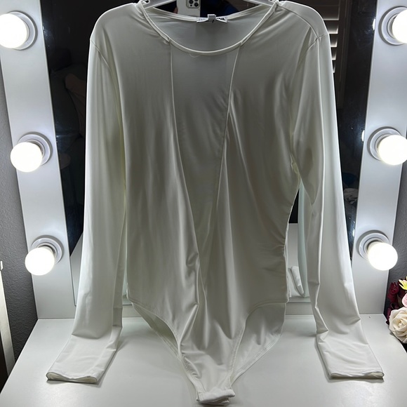 fashion nova white bodysuit - Picture 1 of 3